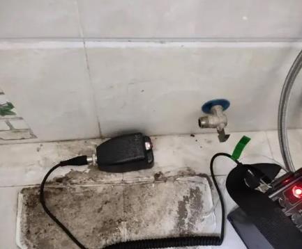 南康屋顶漏水维修公司分享下卫生间漏水的危害及解决方法